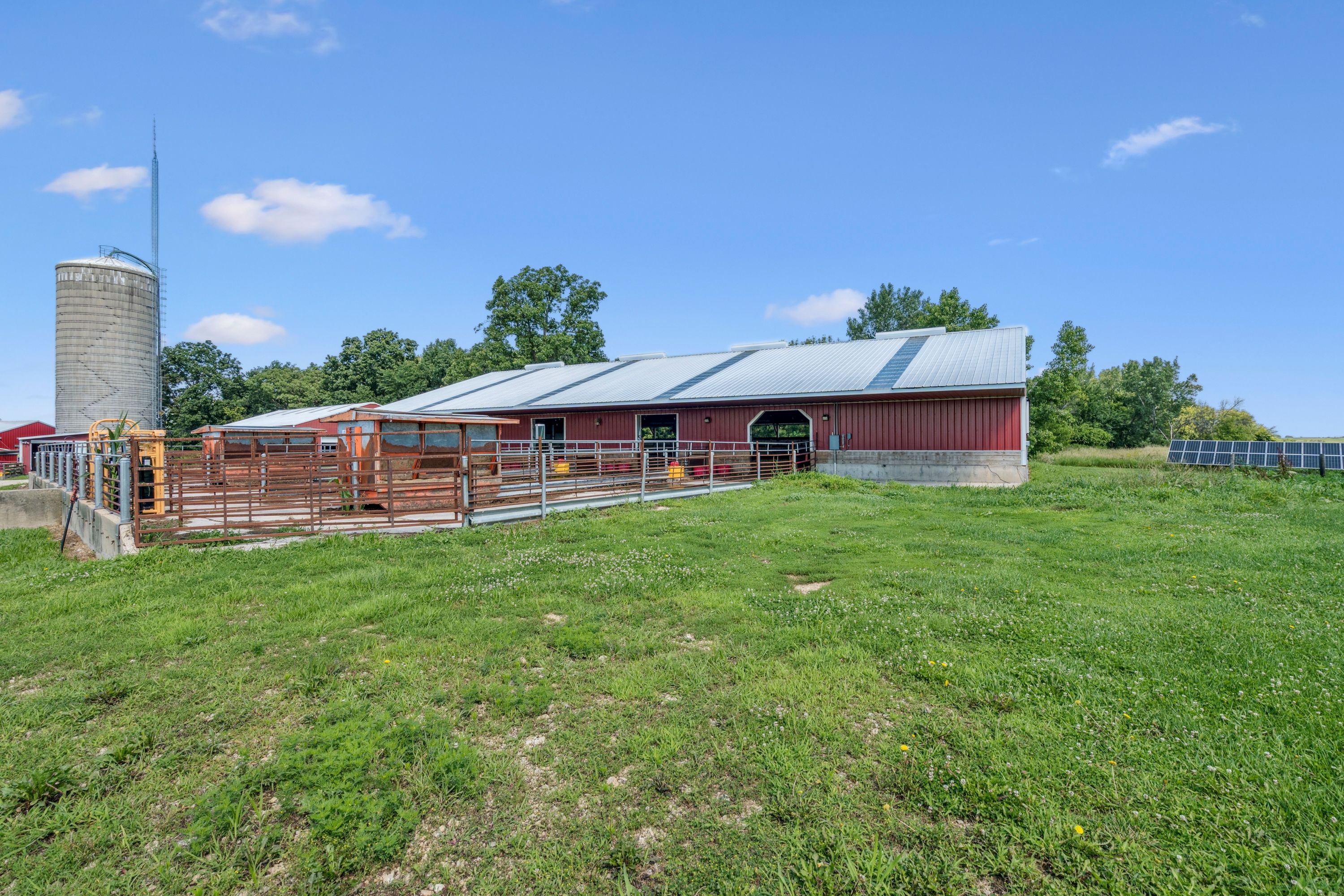 Listing Photo: 8707 & 8713 Riverside Road Farm (61)